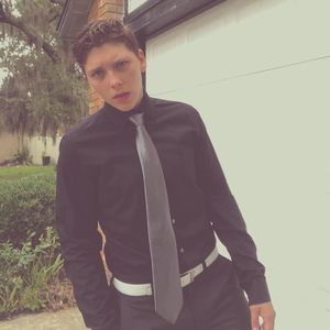 Meet your Posher, Lizzie